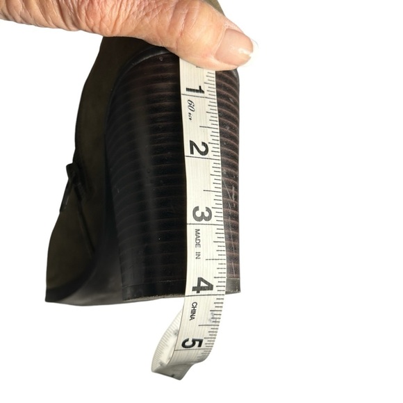 Shoe Dazzle Suede Heeled Booties Womans 8 - Picture 11 of 13